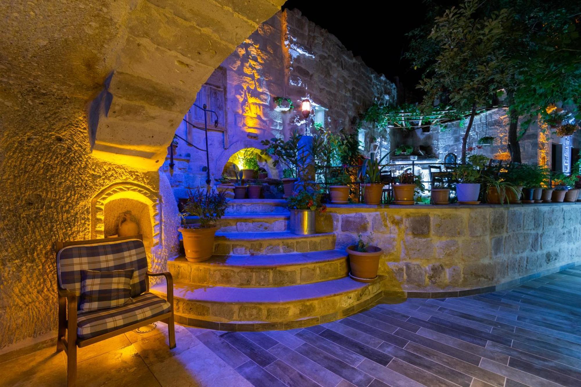 Vintage Cave House Hotel Goreme Exterior photo