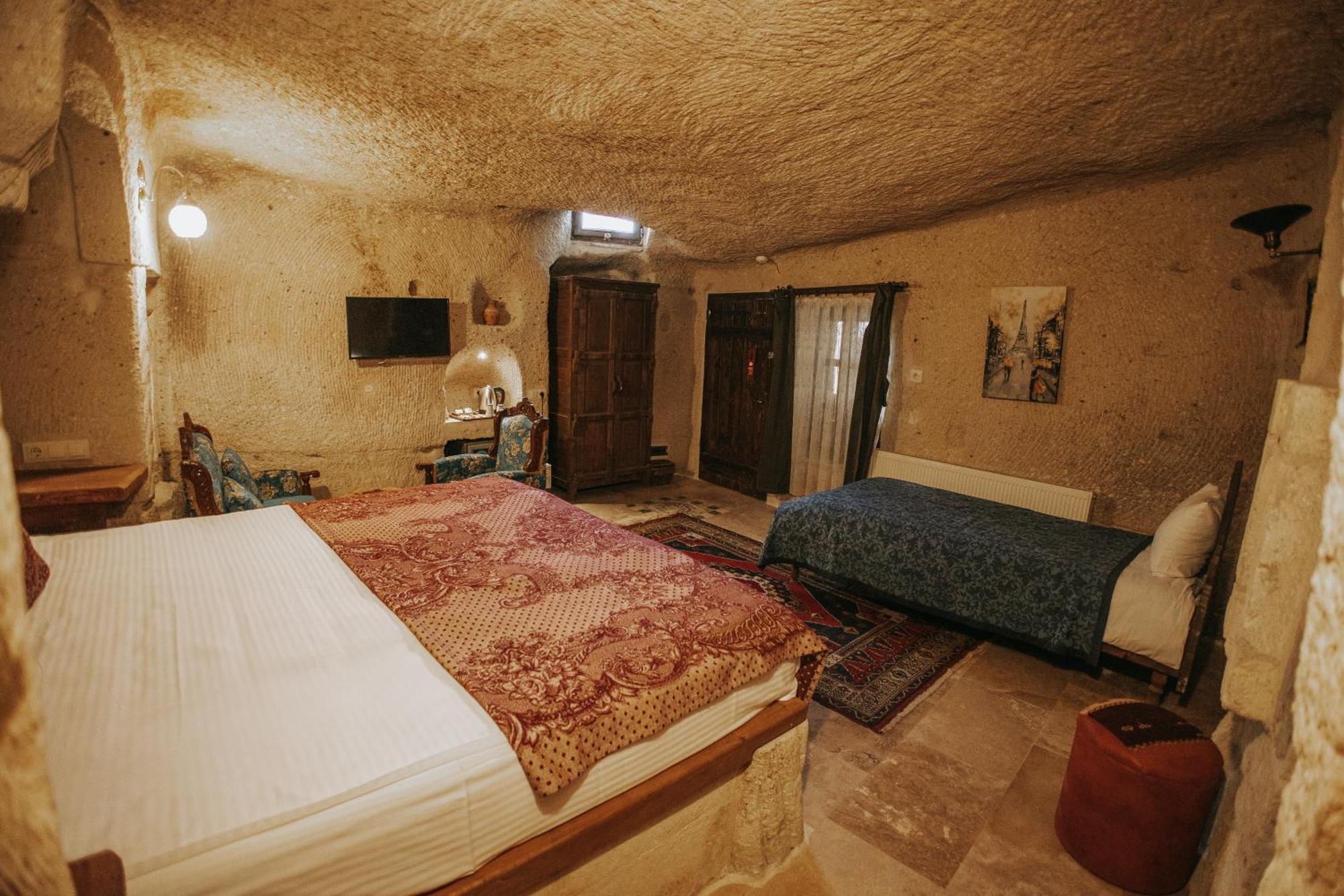 Vintage Cave House Hotel Goreme Exterior photo