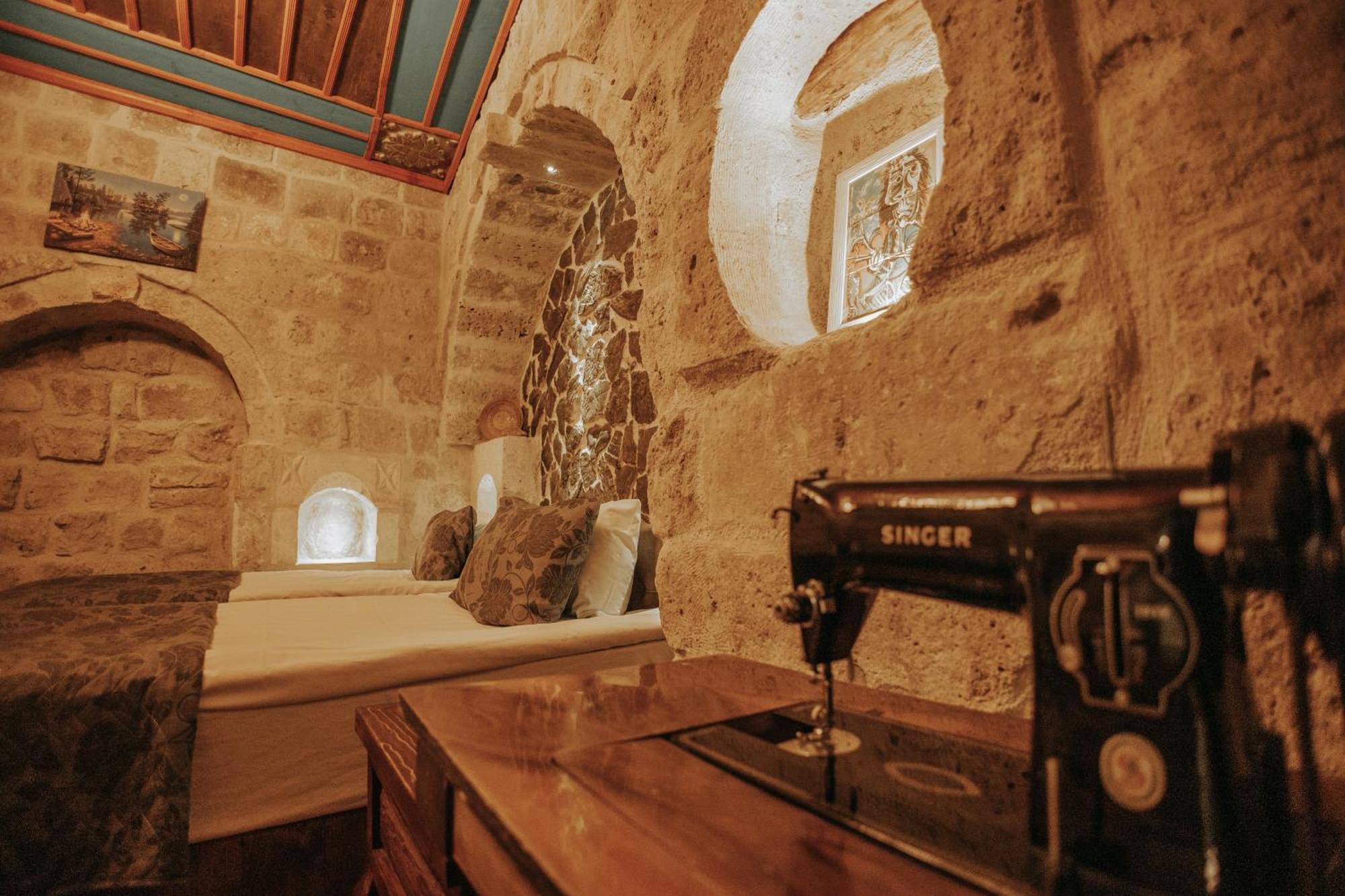 Vintage Cave House Hotel Goreme Exterior photo