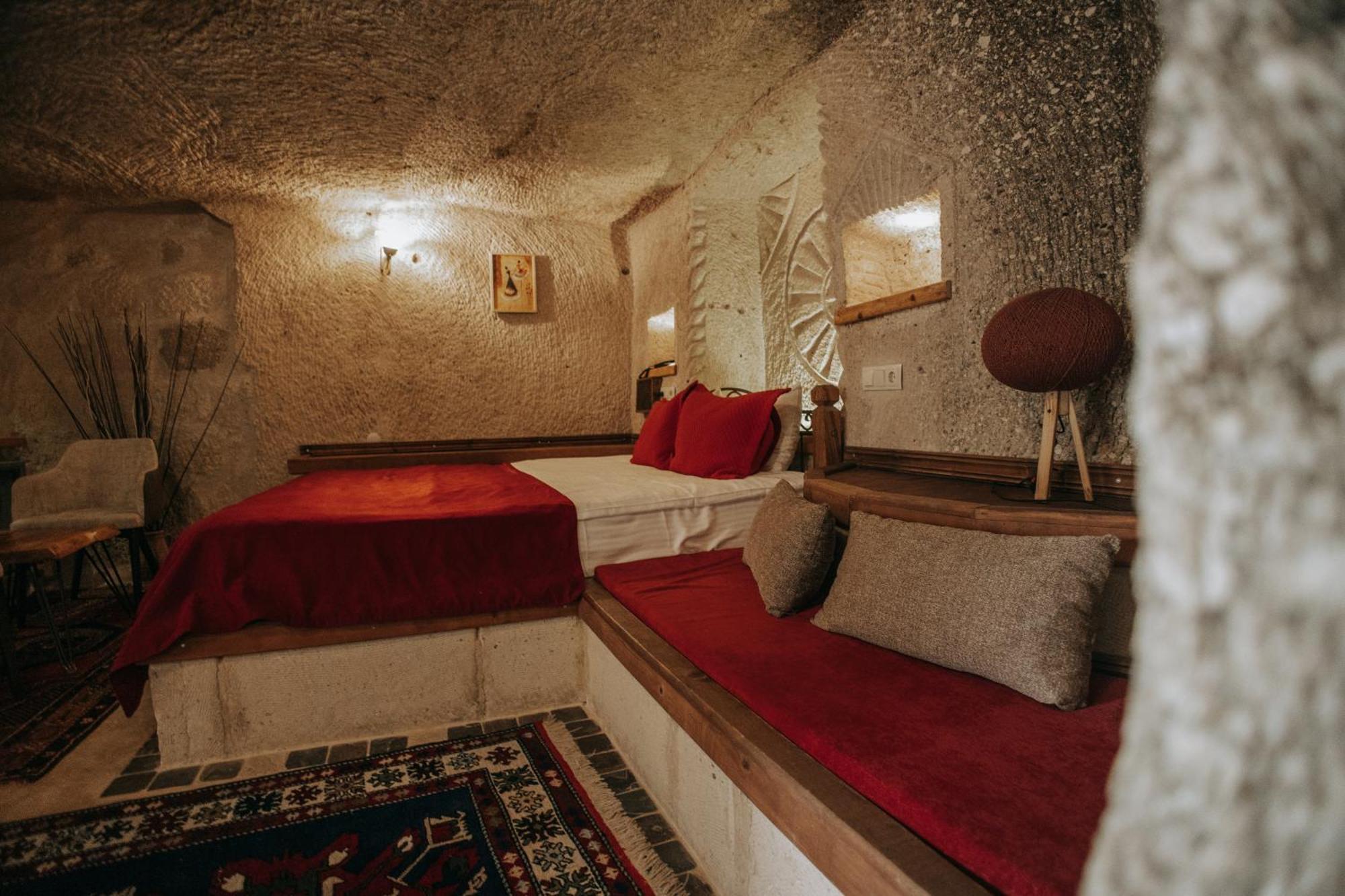 Vintage Cave House Hotel Goreme Exterior photo