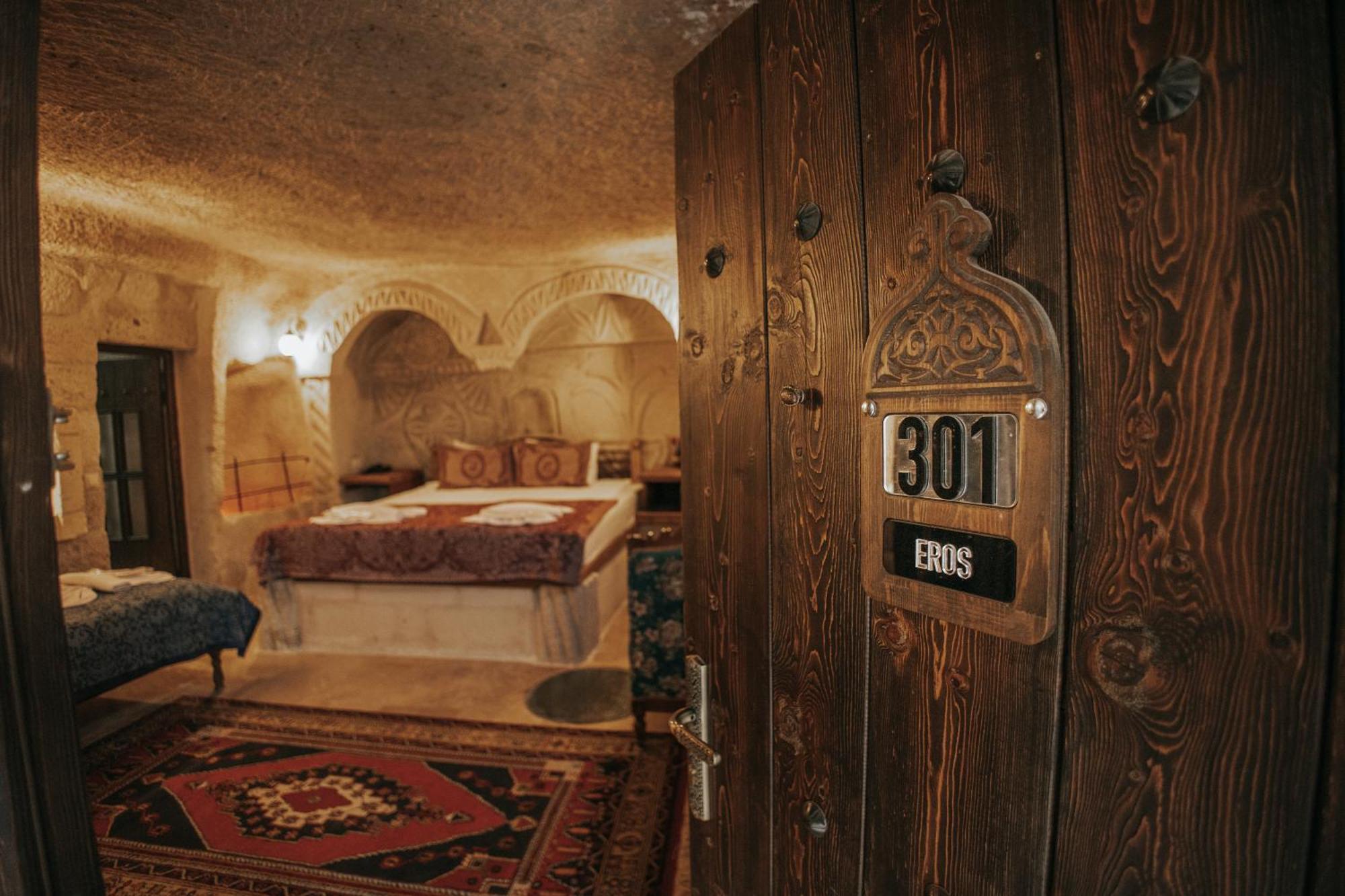 Vintage Cave House Hotel Goreme Exterior photo