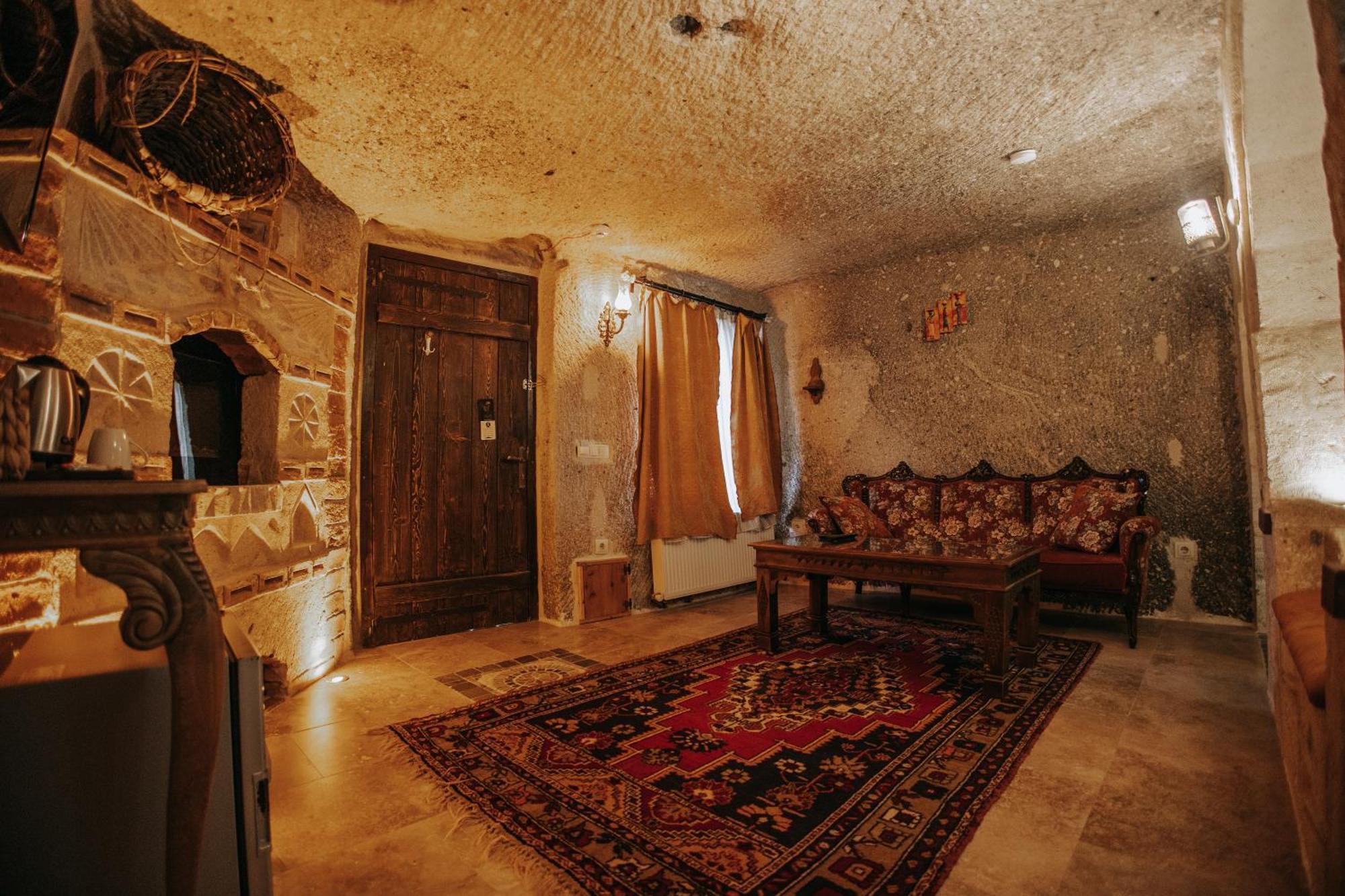 Vintage Cave House Hotel Goreme Exterior photo